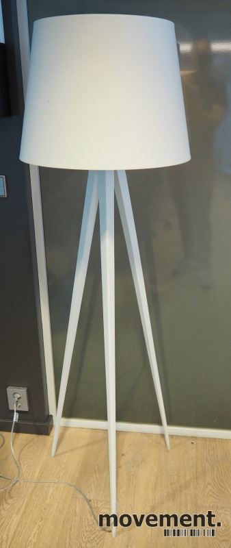 Solgt!Gulvlampe / stålampe fra Habitat,
