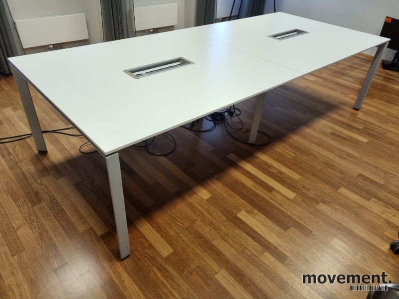 Solgt!Steelcase møtebord i lys grå / - 1 / 7