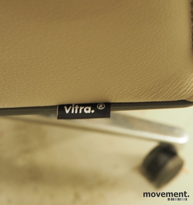 Solgt!Vitra Softshell konferansestol på - 3 / 3