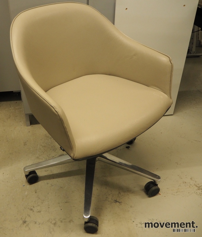 Solgt!Vitra Softshell konferansestol på - 1 / 3