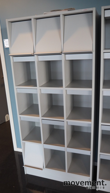 Solgt!Primaoffice brosjyrehylle med - 1 / 2