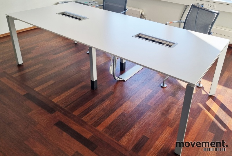 Solgt!Møtebord fra Steelcase, 240x100cm, - 2 / 4