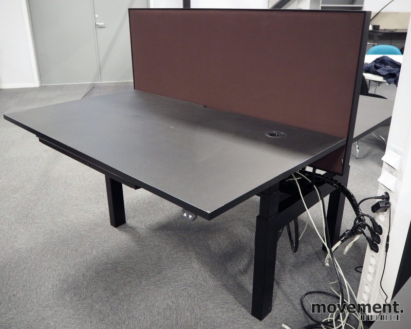 Solgt!Dobbel hevsenk 140cm skrivebord, - 3 / 3
