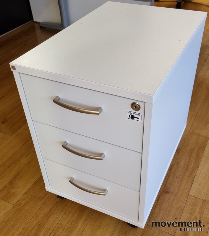 Solgt!Skuffseksjon på hjul fra AJ - 1 / 4