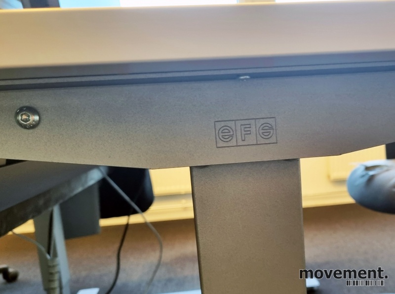 Solgt!Elektrisk hevsenk fra EFG i hvitt / - 3 / 3