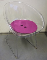 Konferansestol i transparent akryl fra Pedrali, modell Gliss, pent brukt