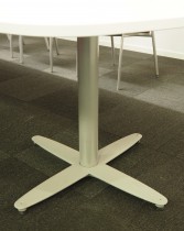 Kinnarps T-serie møtebord / konferansebord i hvitt / grått, 420x120cm, passer 12-14personer, pent brukt