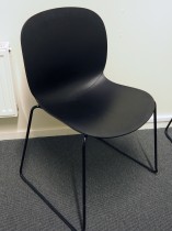Stablestol / konferansestol fra RBM, modell NOOR i sort, pent brukt