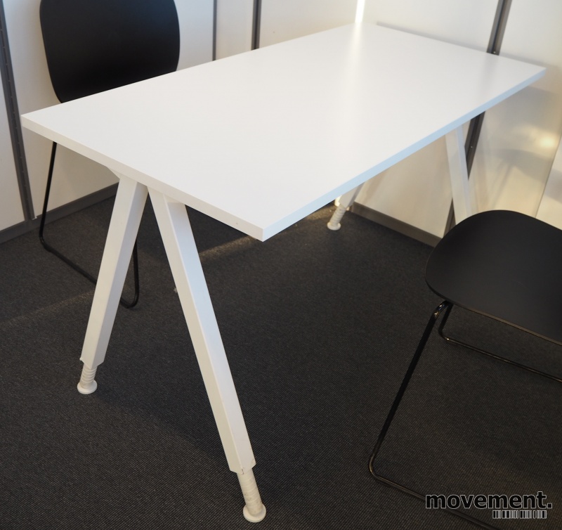 Solgt!Kompakt skrivebord i hvitt, - 1 / 2