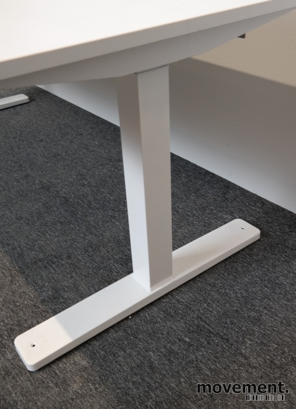 Solgt!Skrivebord med elektrisk hevsenk i - 3 / 3