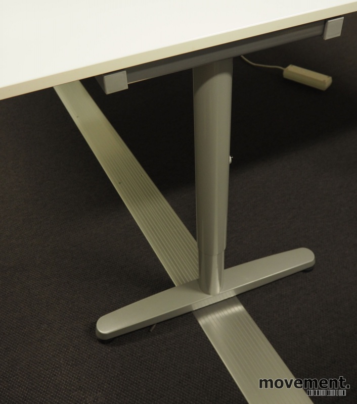 Solgt!IKEA Galant skrivebord i hvitt, - 2 / 2