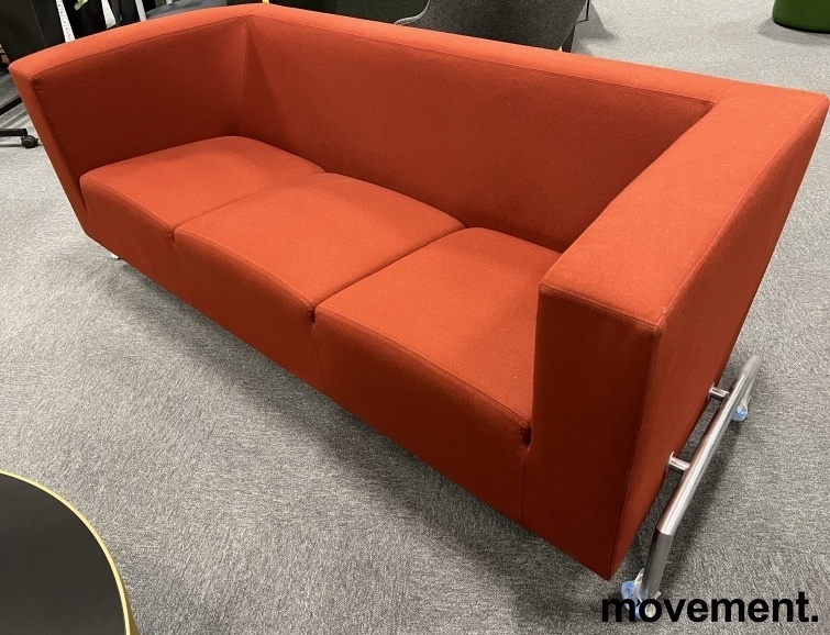 Solgt!ForaForm Cox 3-seter sofa NYTRUKKET - 2 / 2