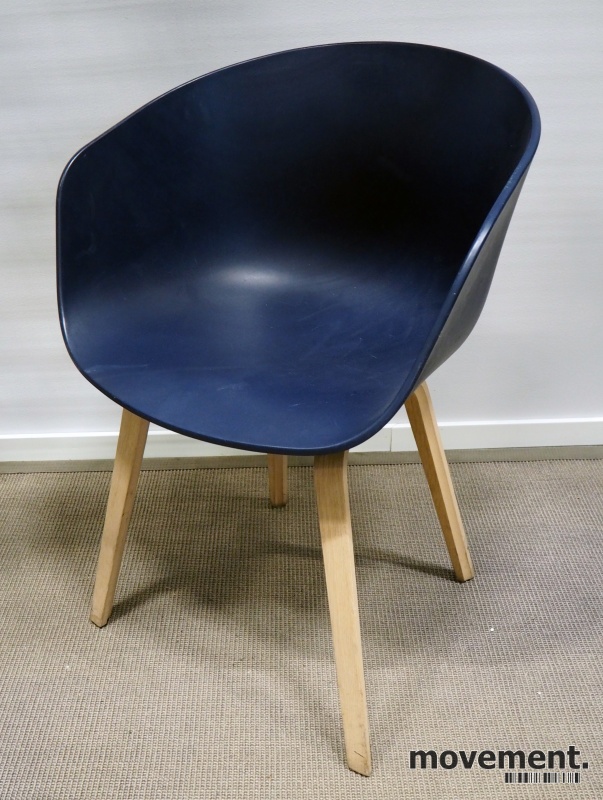 Solgt!HAY About a chair AAC 22 i blått / - 1 / 3