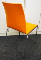 Konferansestol / stablestol i orange / krom fra Brunner, modell Prime, pent brukt