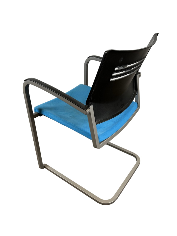 Konferansestol / stablestol i sort