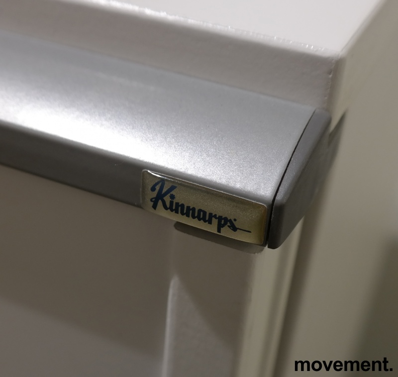 Solgt!Kinnarps E-serie skap med - 3 / 3
