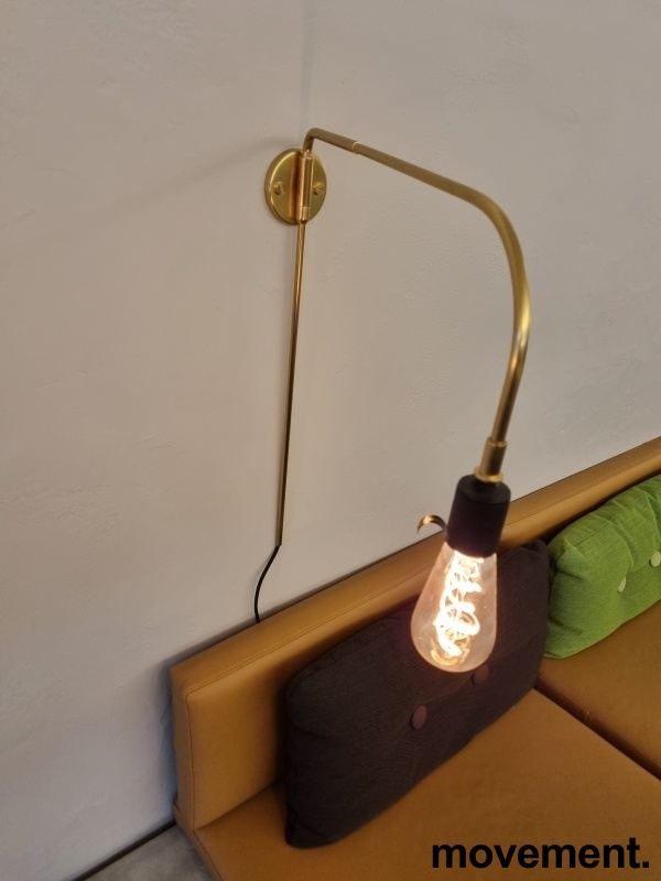 Solgt!Vegglampe fra Menu, modell Warren i - 2 / 4