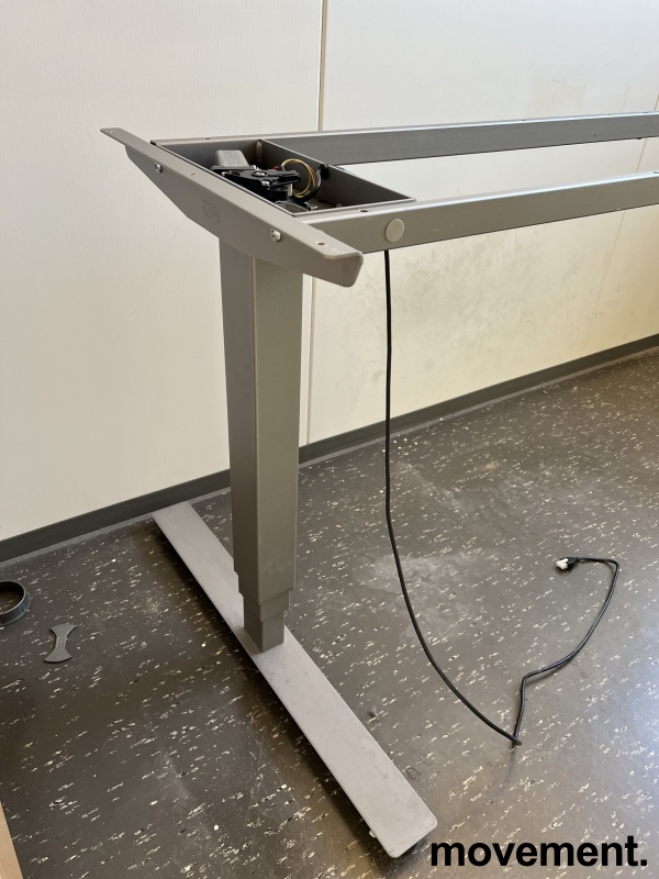 Solgt!Understell for skrivebord med - 2 / 2
