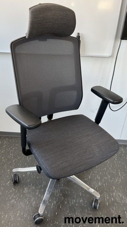 Solgt!EFG One Sync kontorstol i grått - 1 / 2