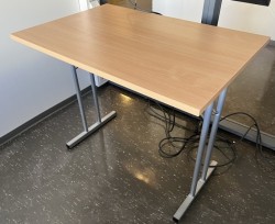 Konferansebord / klappbord i bøk laminat understell i grått fra RBM, 90x60cm bordplate, pent brukt