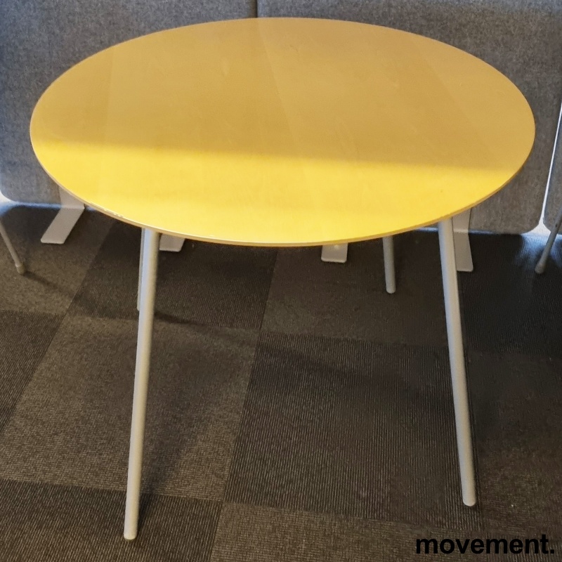Solgt!Rundt kantinebord / møtebord fra - 1 / 3