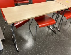 Konferansebord / klappbord i bøk laminat understell i krom fra RBM, 120x45cm bordplate, pent brukt