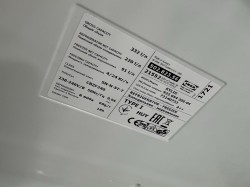 Ikea kjøleskap / kombiskap i rustfritt stål, modell Kylig 502.823.56, 184,5cm høyde, pent brukt