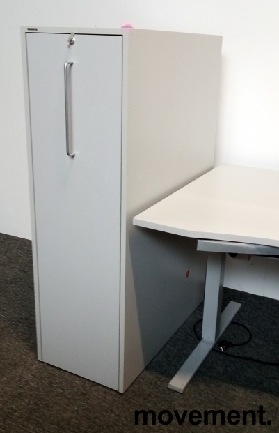 Solgt!Tårnskap / towerskap fra Svenheim i - 1 / 2