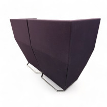 3-seter sofa med høy rygg fra Lammhults, modell Area, bredde 200cm, lilla remix-stoff, pent brukt