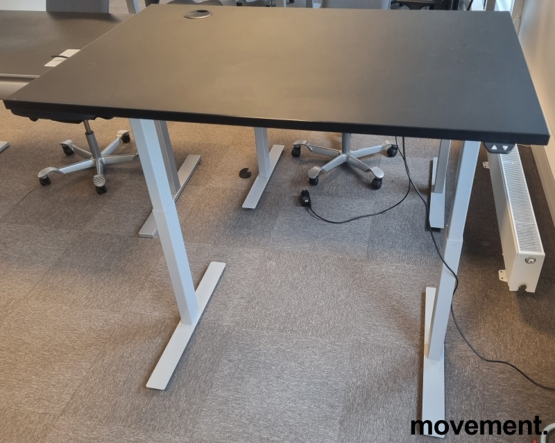 Solgt!Skrivebord med elektrisk hevsenk, - 3 / 8