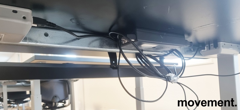 Solgt!Skrivebord med elektrisk hevsenk, - 6 / 7