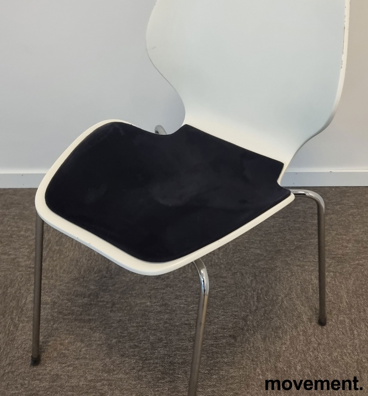 Solgt!Sittepute / Setepute i sort fra - 1 / 2