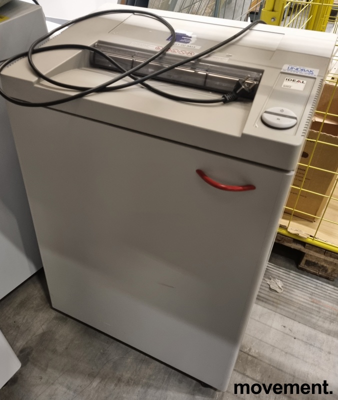 Solgt!Profesjonell P4 makuleringsmaskin - 2 / 4