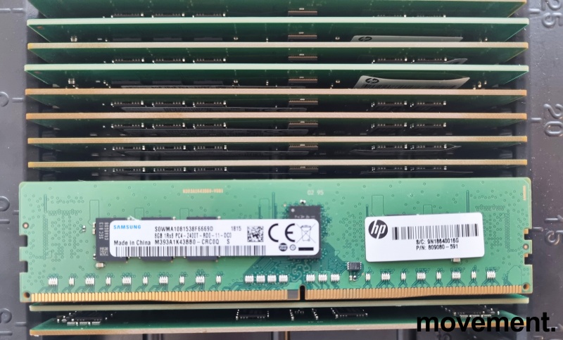 Solgt!Eske med 16 stk 8GB DDR4 ECC 288pin - 3 / 3