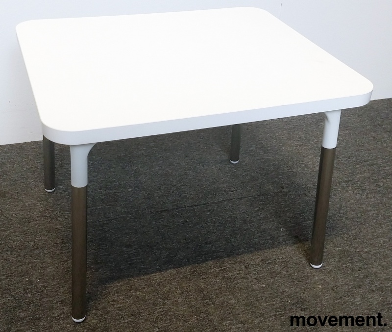 Lite loungebord fra Materia, Silent - 2 / 4