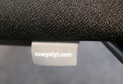 Konferansestol / stablestol i sort fra Nowystyl, modell  Xilium, pent brukt