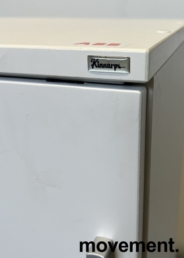 Solgt!Kinnarps E-serie skap med - 5 / 5