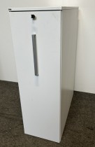 Kinnarps E-serie i hvitt, uttrekksarkiv / tårnskap / towerskap, plasseres venstre side, dybde 90cm, pent brukt
