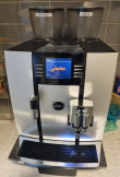 Solgt!Jura Giga X7c kaffemaskin med kvern - 3 / 4