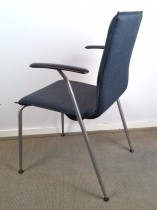 Konferansestol fra Bent Krogh, Danmark, modell Tonica, grått understell, Remix 3 farge 753, NYTRUKKET