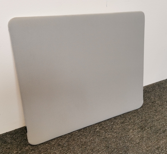 Bordskillevegg / skjermvegg for