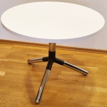 Loungebord / sofabord / kaffebord i hvitt / krom fra Materia, modell Obi, Ø=80cm, H=61,5cm, pent brukt