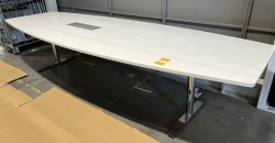 Møtebord i hvitt / krom, 340x120cm, passer 10-12pers, pent brukt