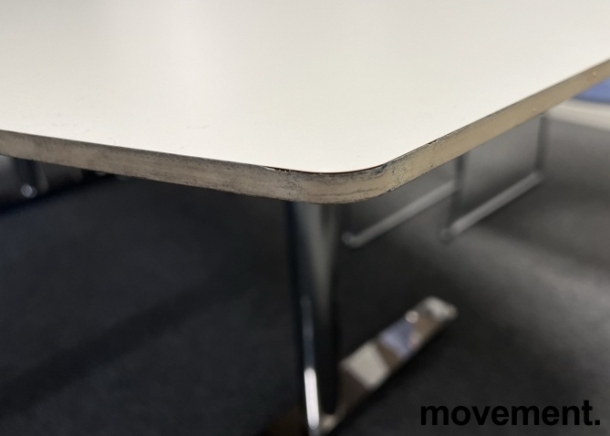 Solgt!Møtebord fra Svenheim i hvitt / - 3 / 4
