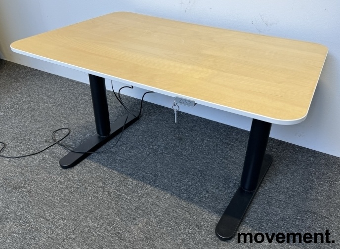 Solgt!IKEA Bekant elektrisk hevsenk i - 1 / 3