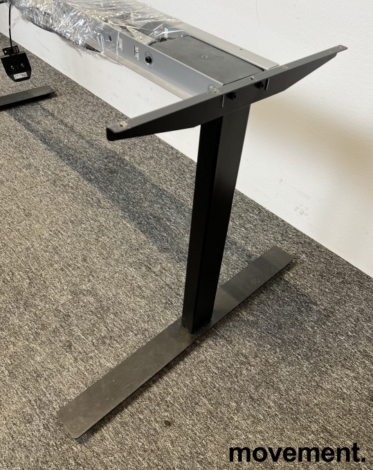 Solgt!Understell for skrivebord med - 2 / 2