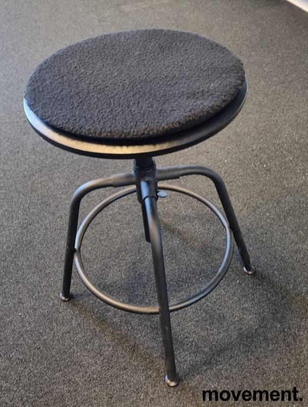Solgt!Barstol modell Kullaberg i sort fra - 3 / 4