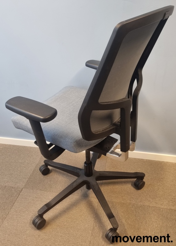 Solgt!EFG One Sync kontorstol, stoffsete - 2 / 6