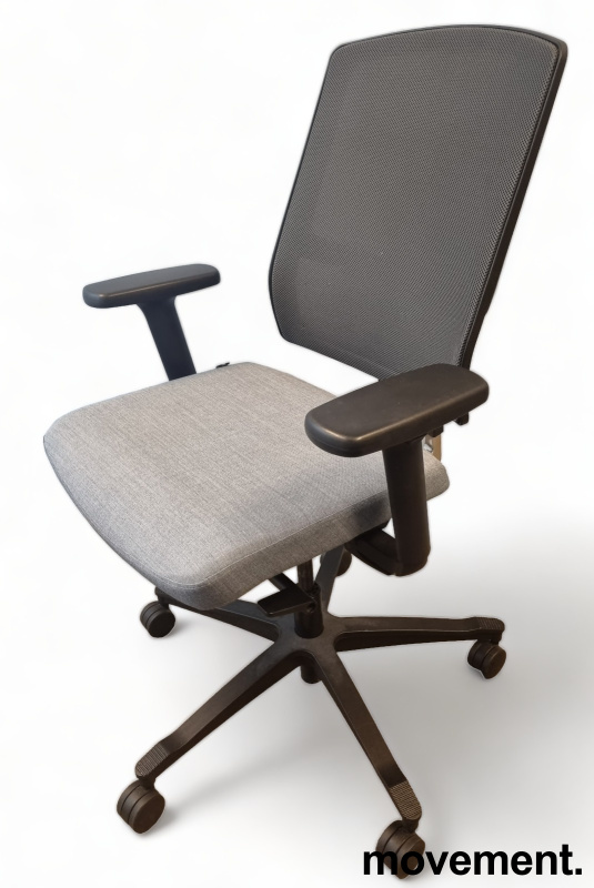 Solgt!EFG One Sync kontorstol, stoffsete - 1 / 6