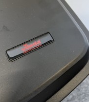 Søppelbøtte / pedalbøtte / kildesortering for restavfall / papir etc. i sort fra Vileda, pent brukt